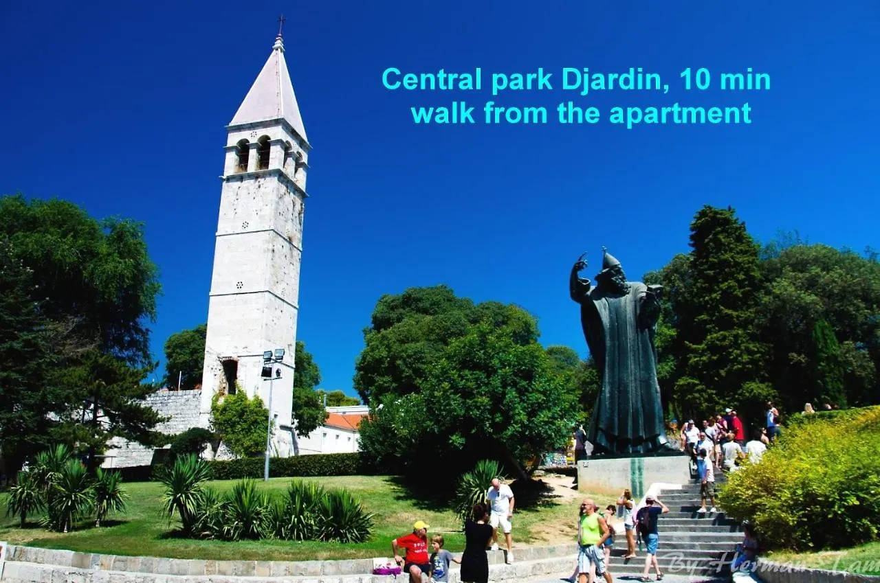 Comfortable Apt With Great City And Sea View Split