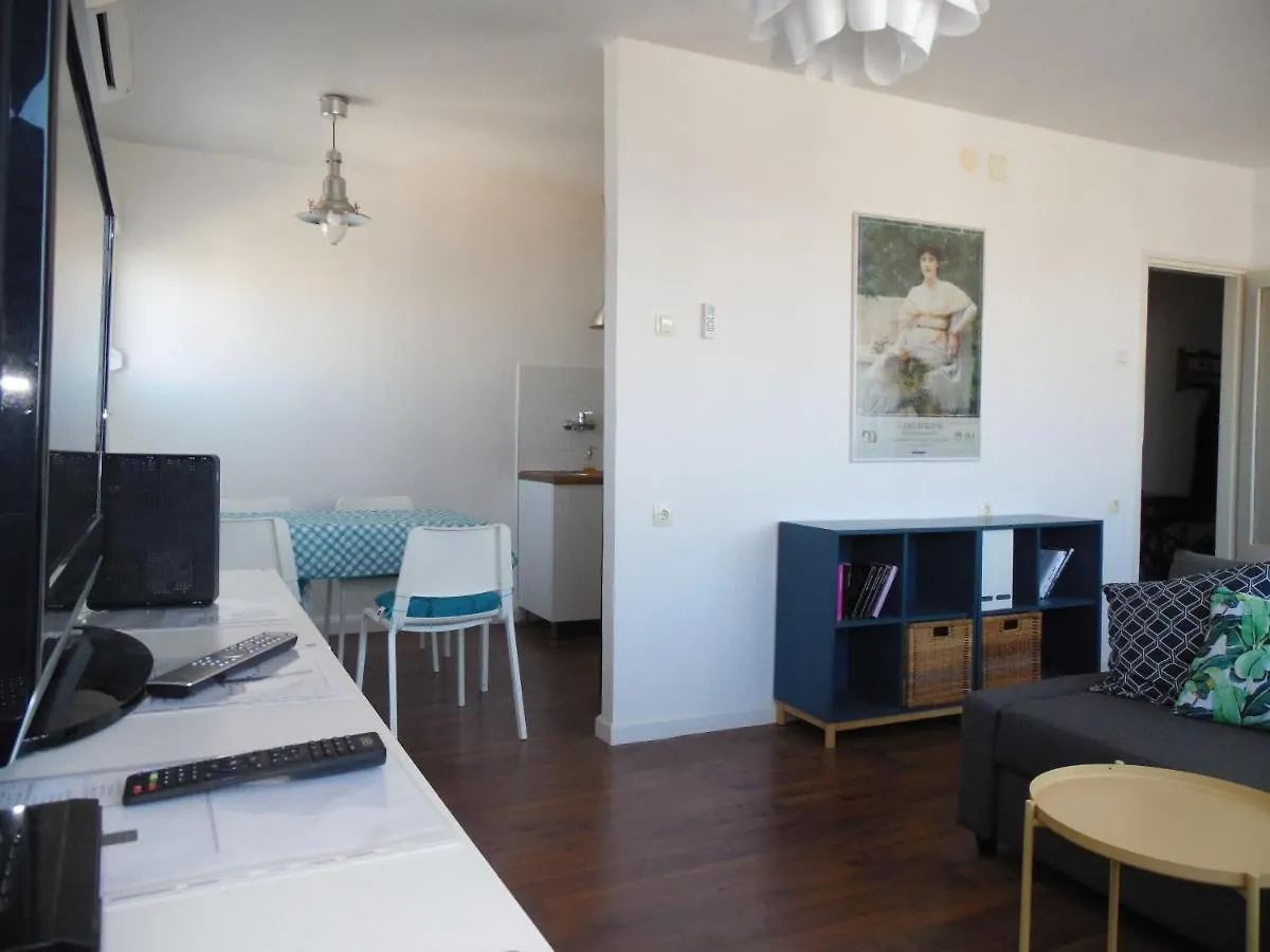 Comfortable Apt With Great City And Sea View Spalato